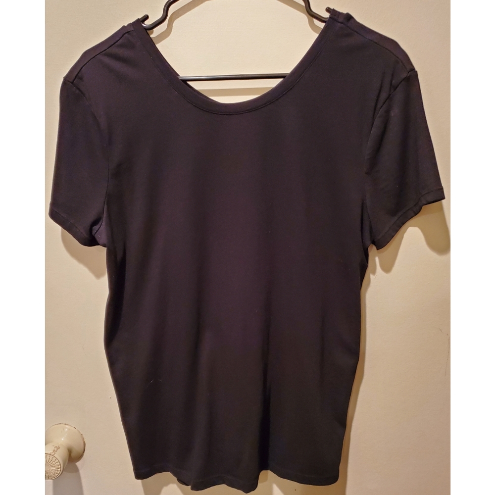 Victoria's Secret Sport twist back t-shirt